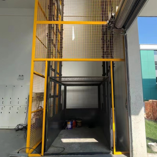 松原导轨式升降机助力物流园破解运输难题